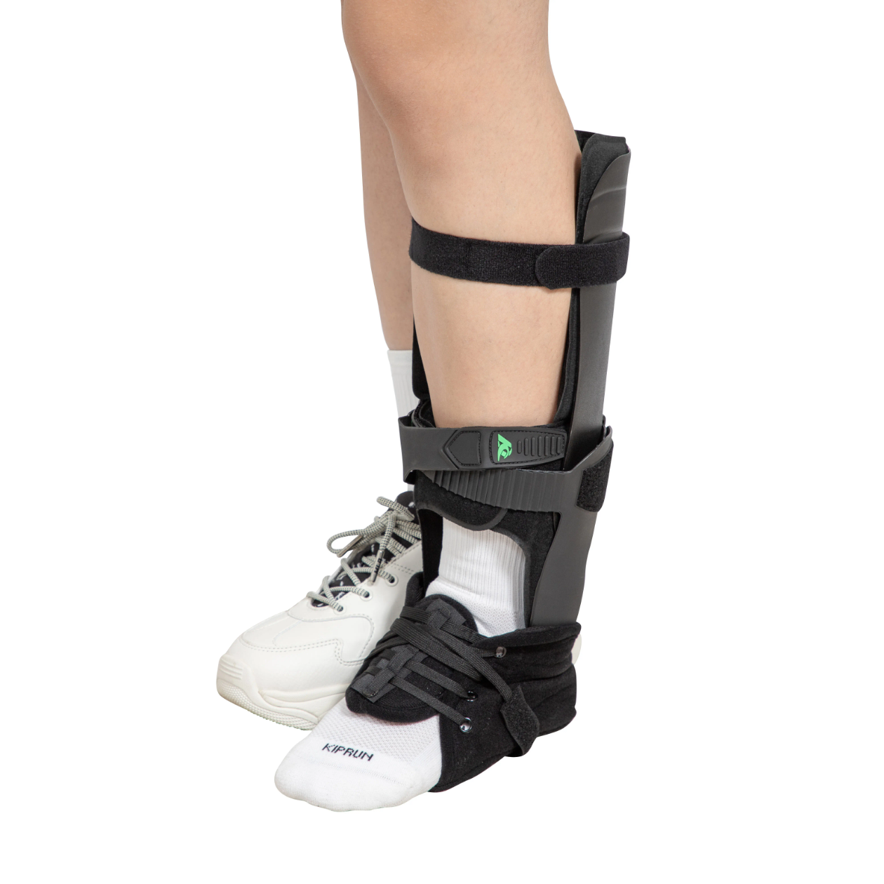 Hinged Ankle Brace with Adjustable Laces